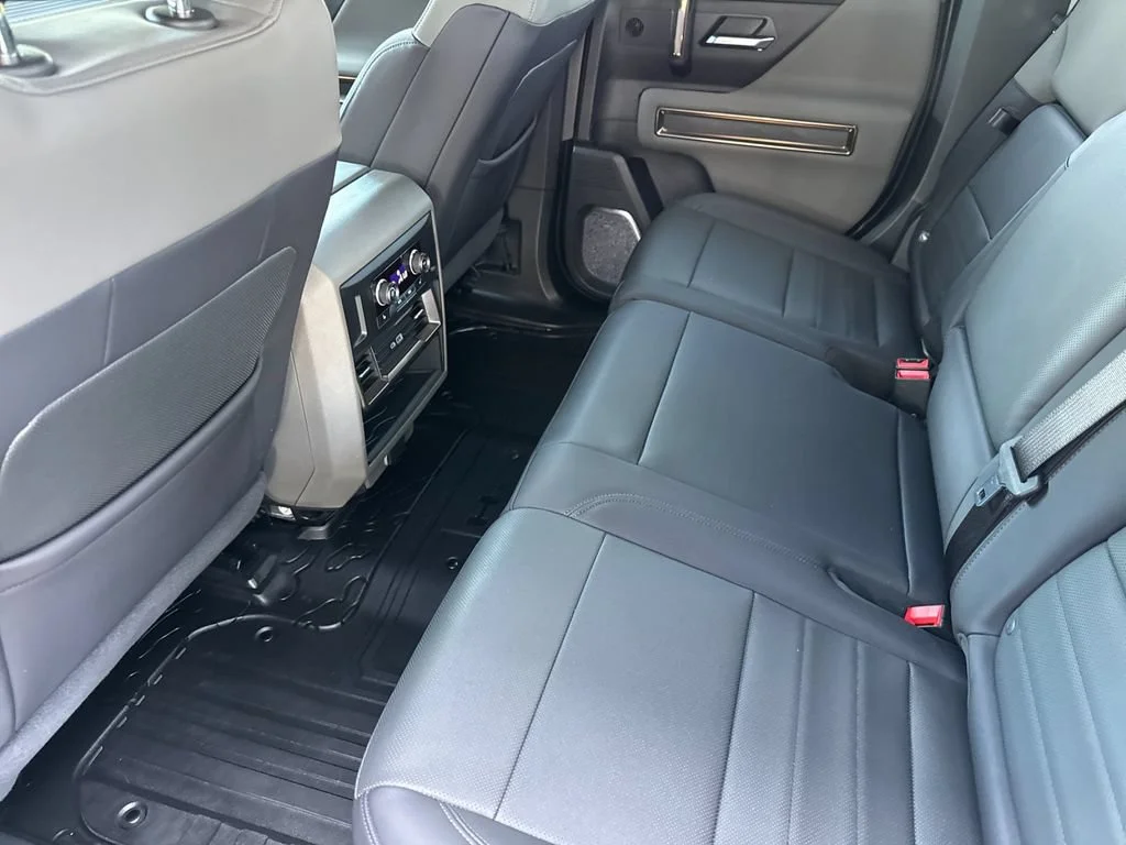 2025 GMC HUMMER EV 3X - Photo 12