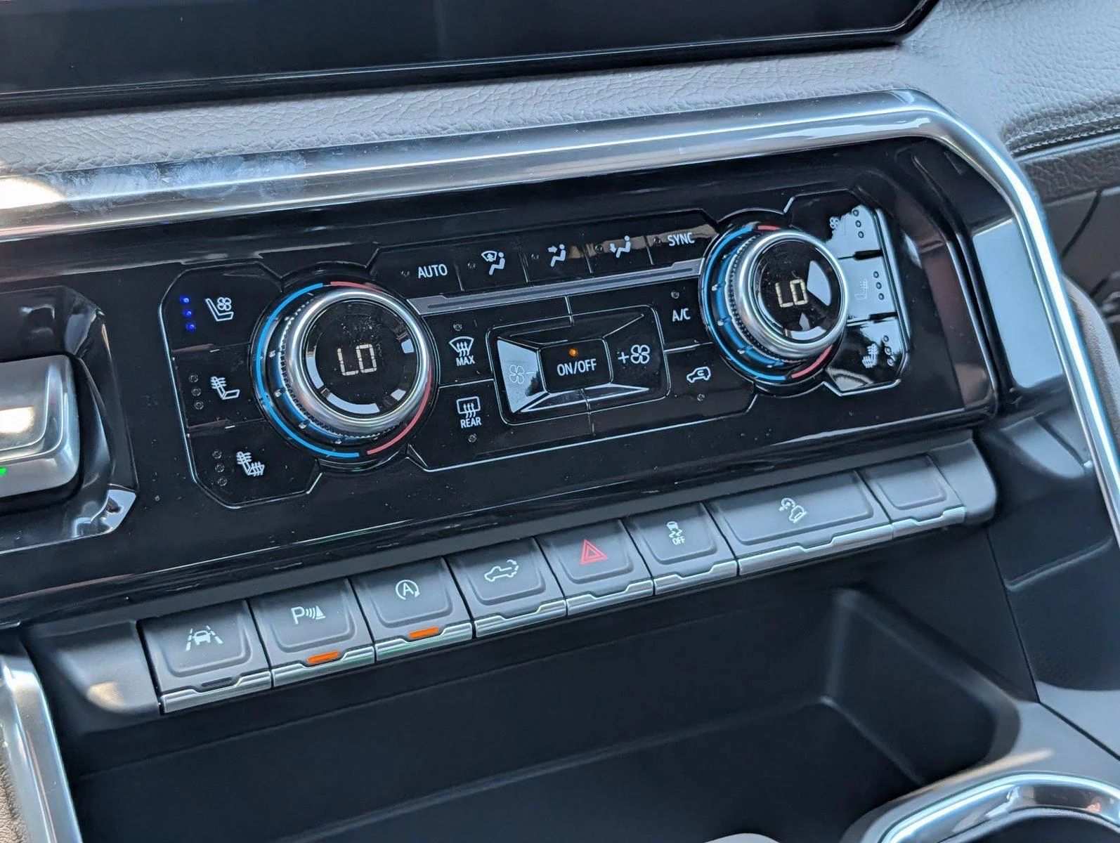 New 2026 Glacier White Tricoat GMC Denali image 20