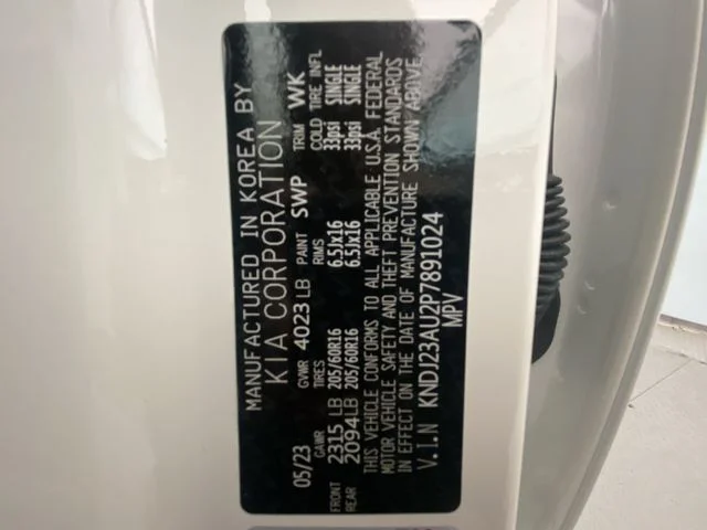 Used 2023 White Kia LX image 26