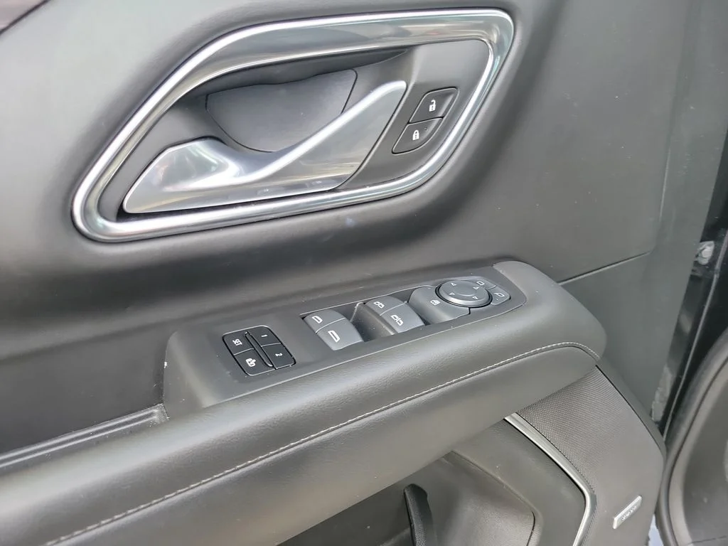 Used 2024 Black Chevrolet LT image 9