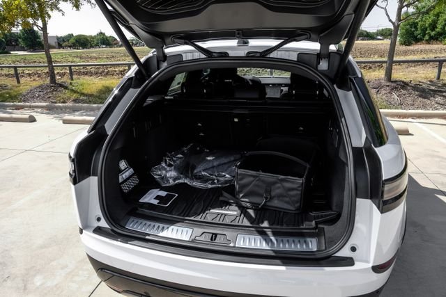 New 2026 Fuji White Land Rover S image 64