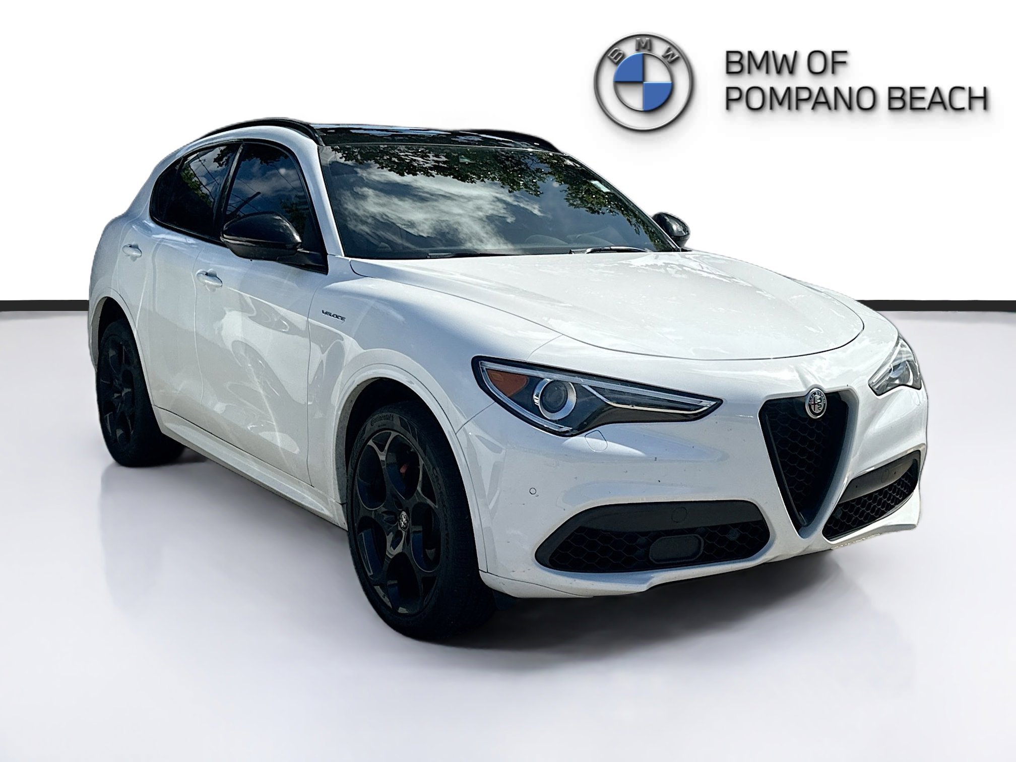 2022 Alfa Romeo Stelvio Ti Veloce AWD's photo