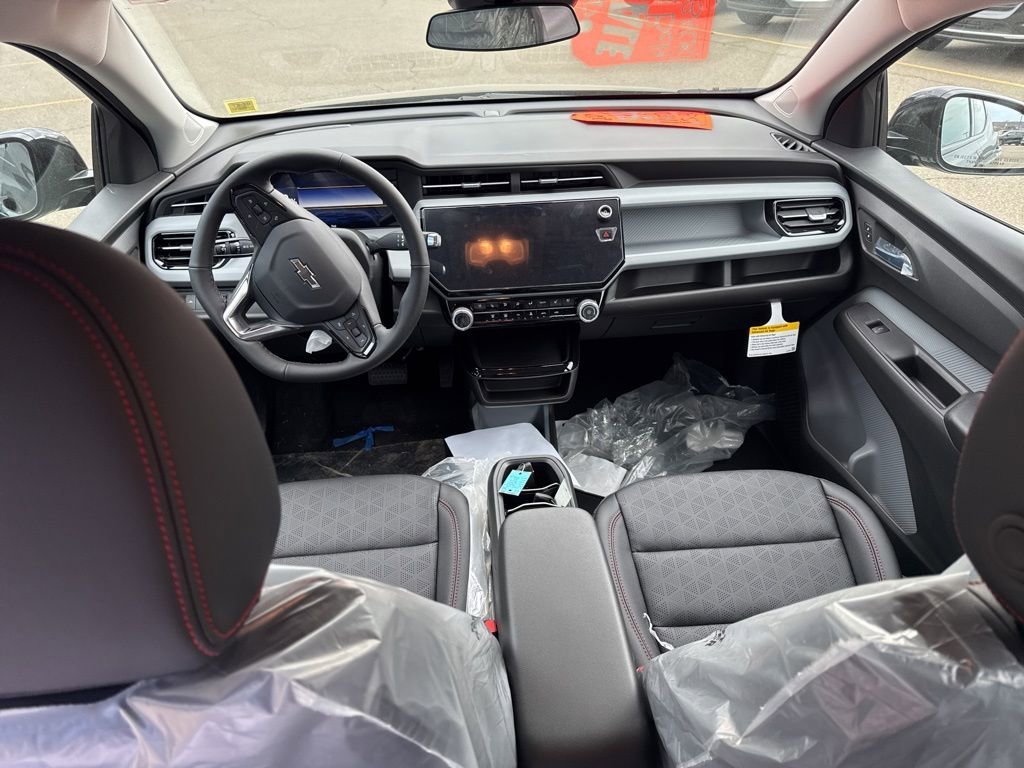 2027 Chevrolet Bolt RS - Photo 12