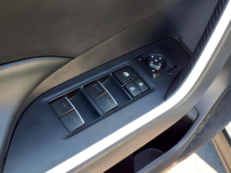 Used 2024 Ice Cap Toyota XLE image 17