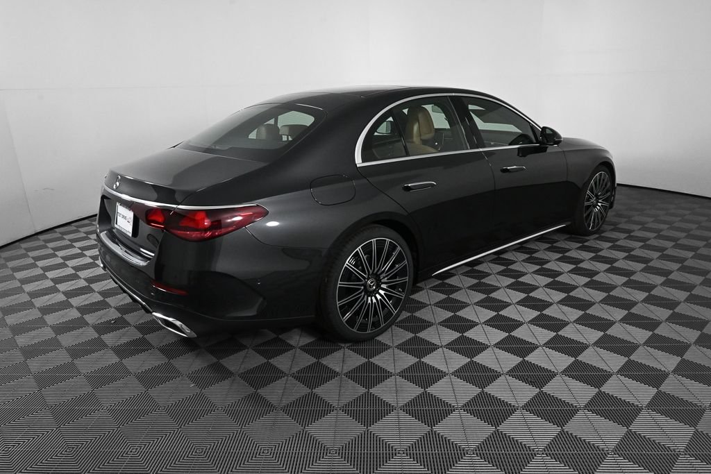 New 2026 Graphite Grey Metallic Mercedes-Benz E 350 image 25