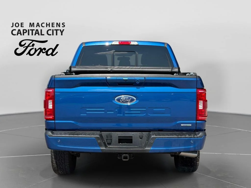 Used 2023 Blue Ford XLT image 6