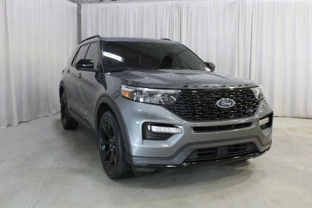 Used 2023 Gray Ford ST-Line image 41