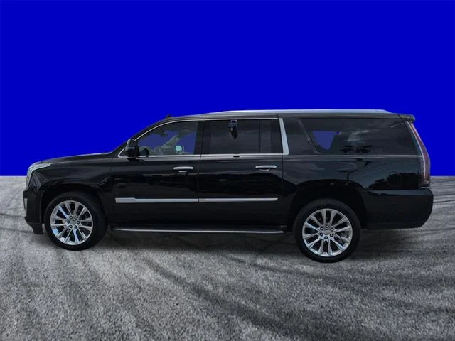 Used 2019 Black Raven Cadillac Luxury image 7