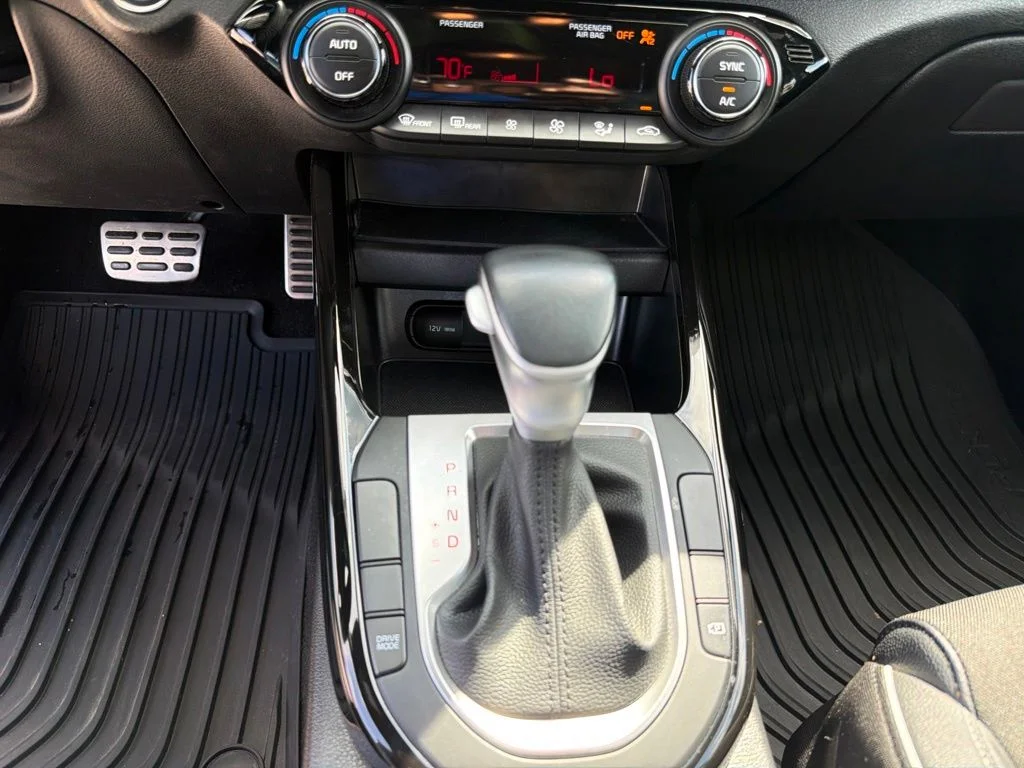 Used 2024 Black Kia GT-Line image 25