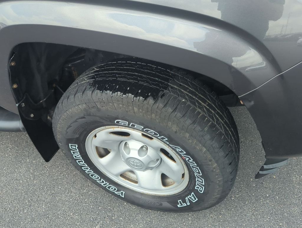Used 2021 Gray Toyota SR image 10