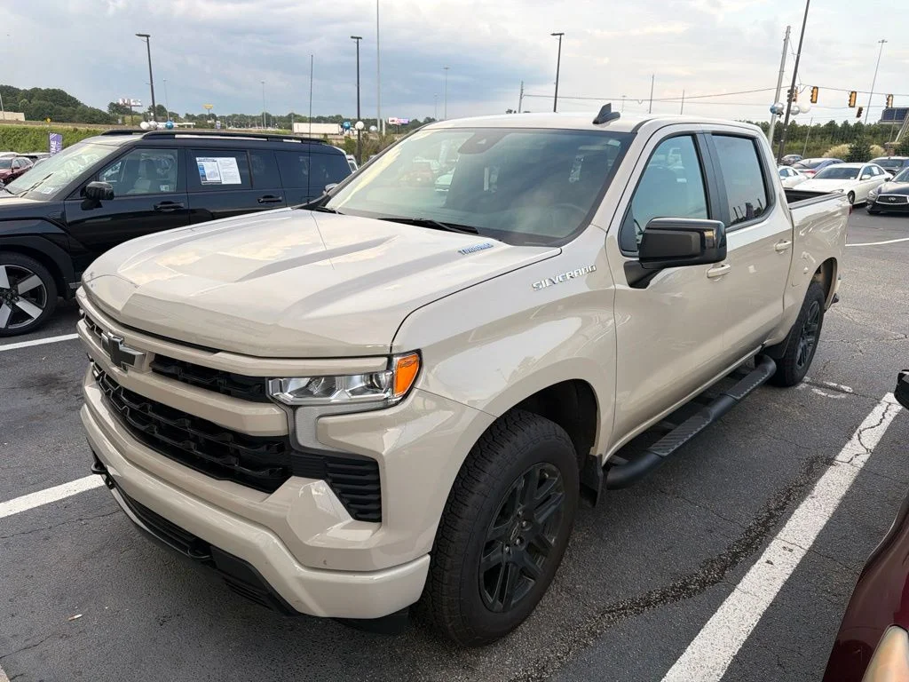 Used 2026 White Chevrolet RST image 2