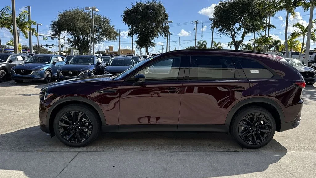 2026 Mazda CX-90 Premium Package - Photo 11
