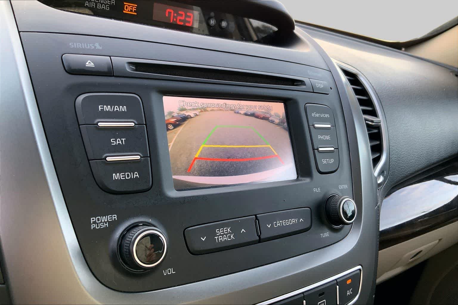Used 2015 Satin Metal Kia LX image 28