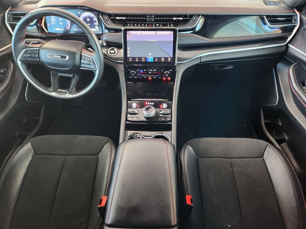Used 2022 Black Jeep Trailhawk image 27