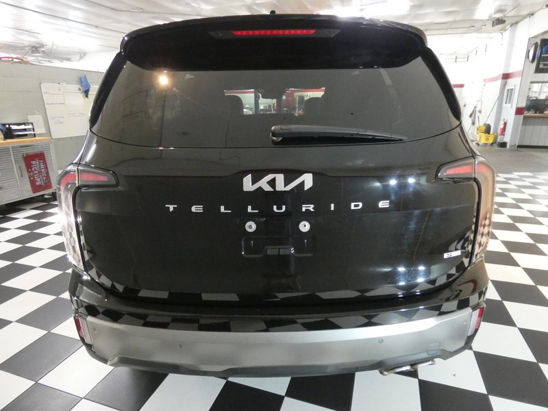 Used 2023 EBONY BLACK Kia SX X-Line AWD image 5