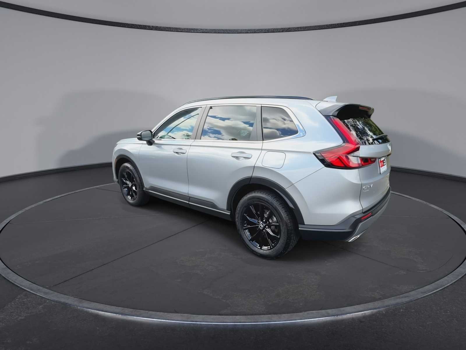 Used 2024 Lunar Silver Metallic Honda Sport image 6