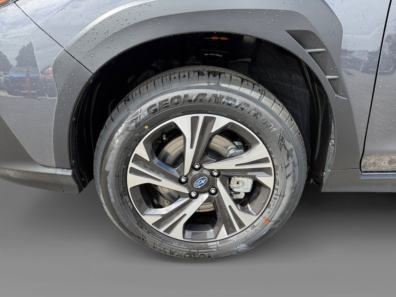 New 2026 MAGNETITE GRAY PEARL Subaru Premium image 9