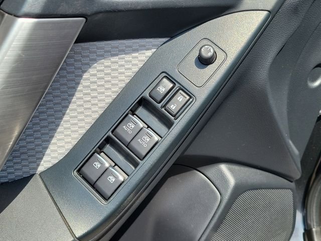 Used 2017 Gray Subaru 2.5i image 12