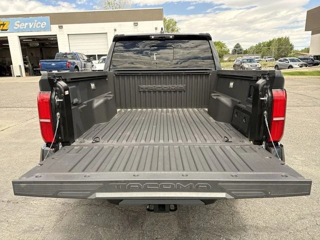 2025 Toyota Tacoma TRD Pro - Photo 23