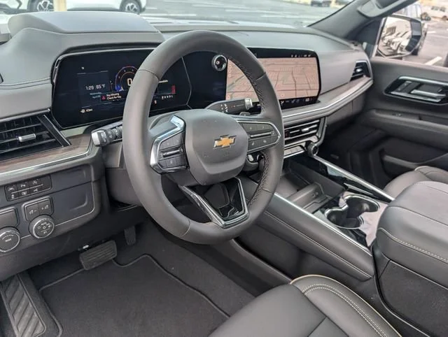 New 2026 Polar White Tricoat Chevrolet Premier image 6
