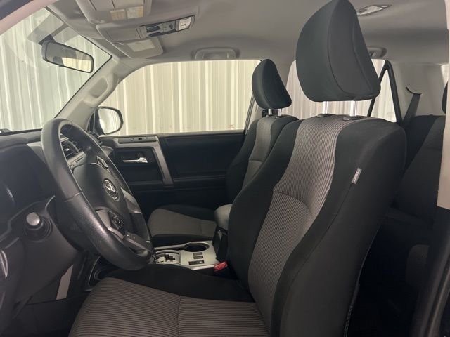 2018 Toyota 4Runner SR5 - Photo 11