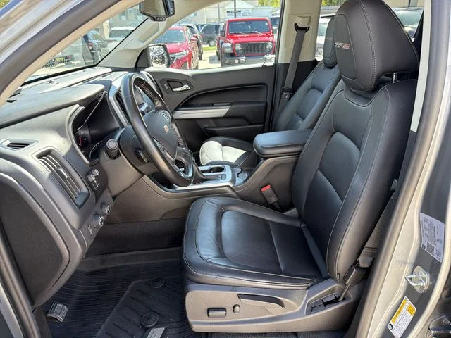 Used 2022 Gray Chevrolet ZR2 image 13