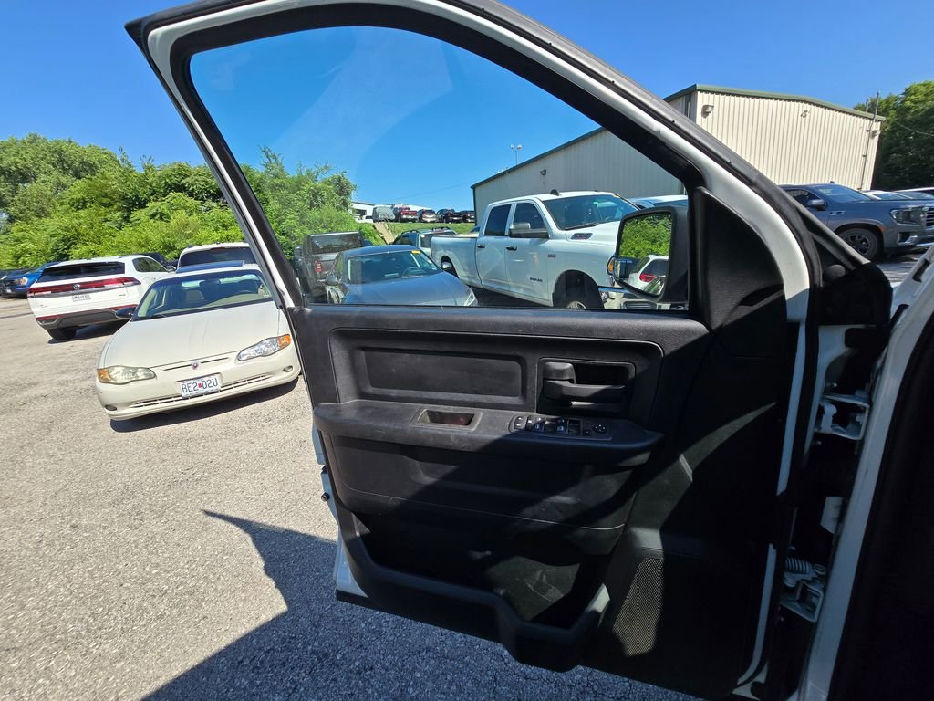 Used 2022 White Ram Tradesman image 19