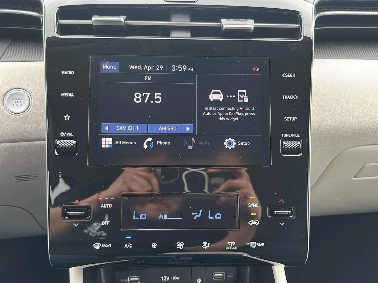 Used 2024 Hampton Gray Hyundai SEL image 32