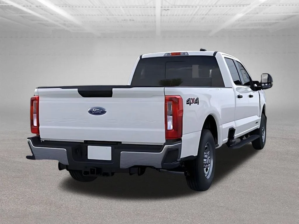 New 2026 Oxford White Ford F-350® XL image 11