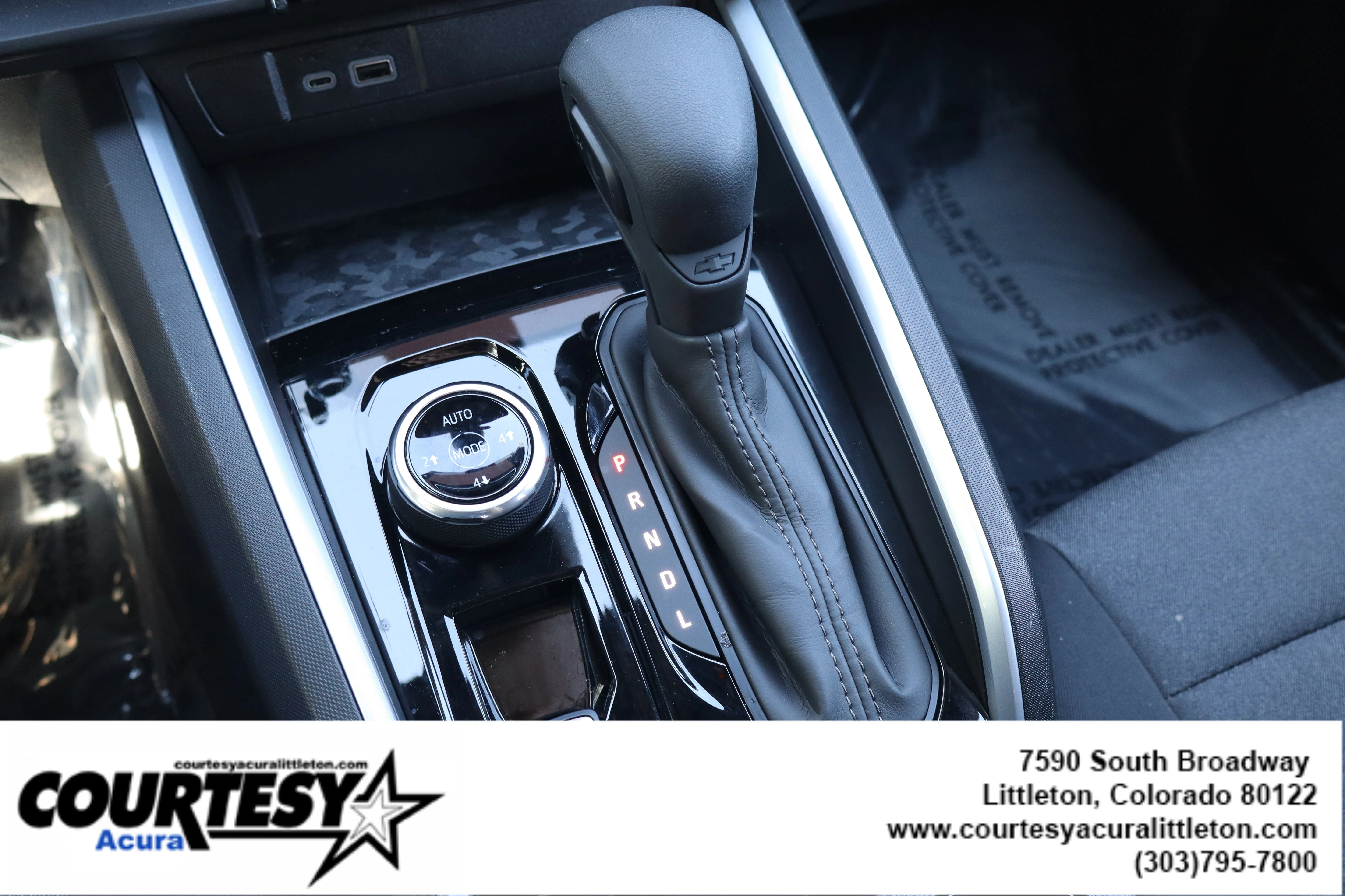 Used 2024 Sterling Gray Metallic Chevrolet 4WD Trail Boss image 19