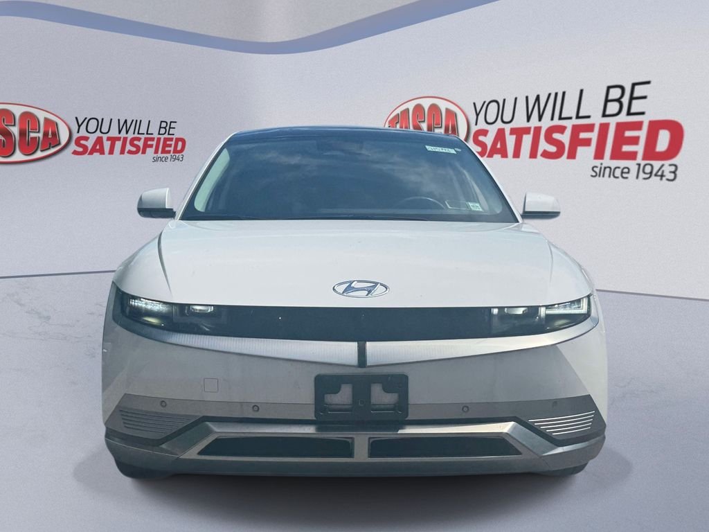 Used 2023 White Hyundai Limited image 2