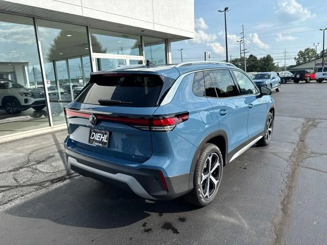 New 2026 Monterey Blue Pearl Volkswagen SE image 7