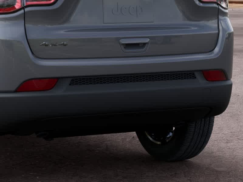 New 2026 Sting-Gray Clearcoat Jeep Latitude Altitude image 13