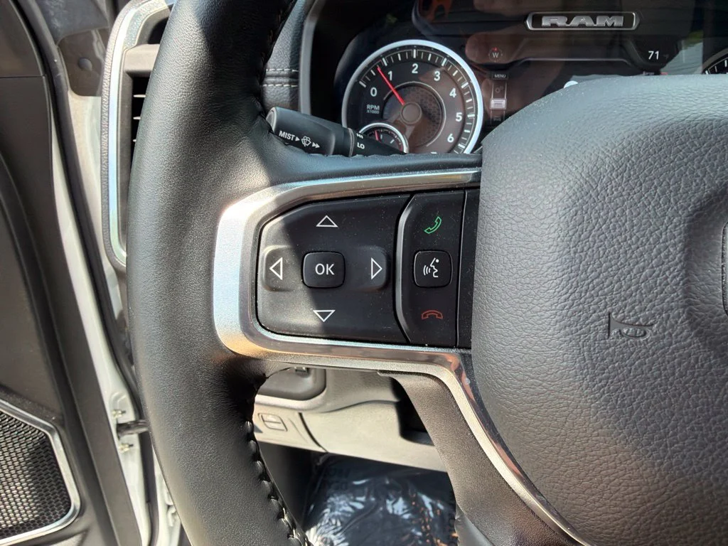 Used 2022 White Ram Laramie image 19