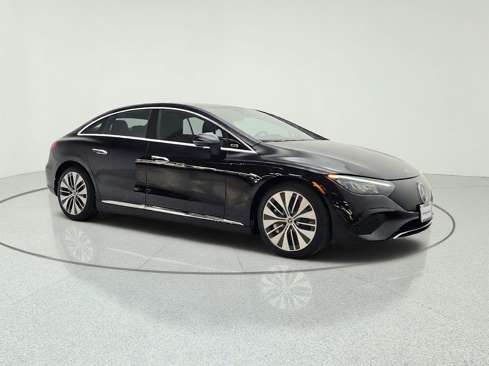 Used 2023 Obsidian Black Metallic Mercedes-Benz EQE 350 4MATIC®+ Sedan image 3