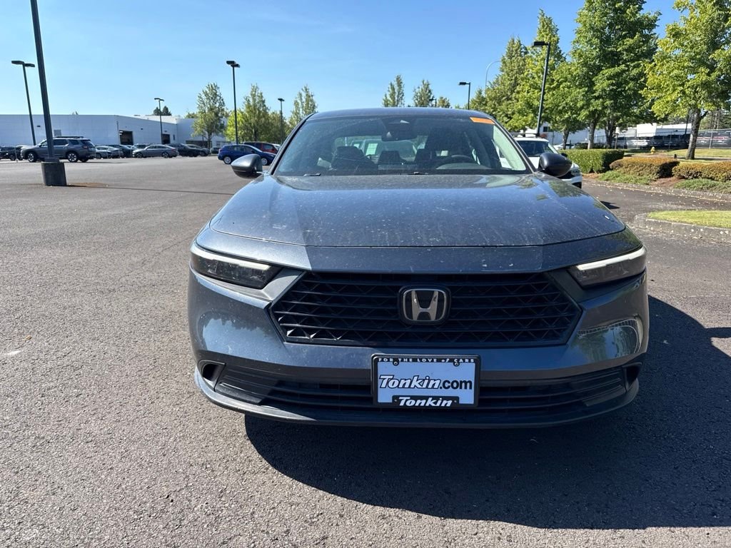 Used 2023 Canyon River Blue Metallic Honda LX image 2