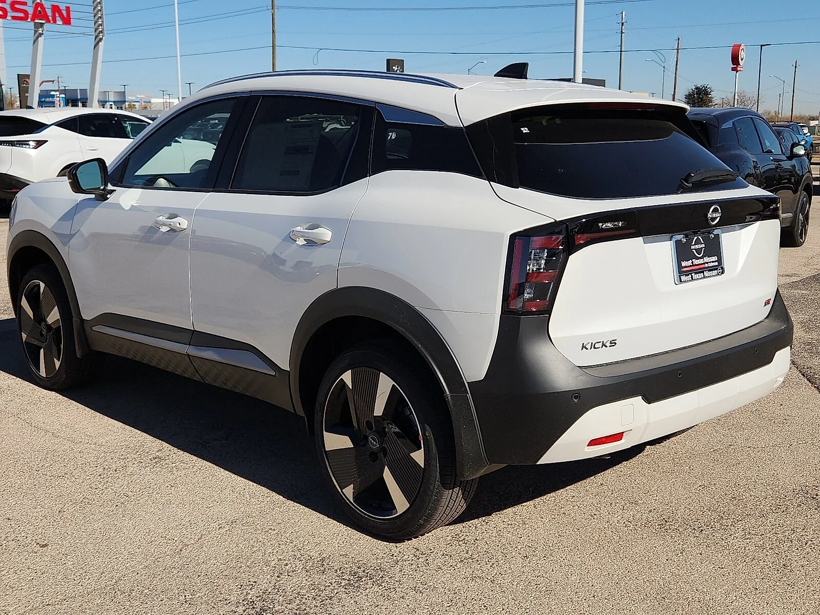 New 2026 QAC Aspen Whit Nissan SR Front-Wheel Drive image 3