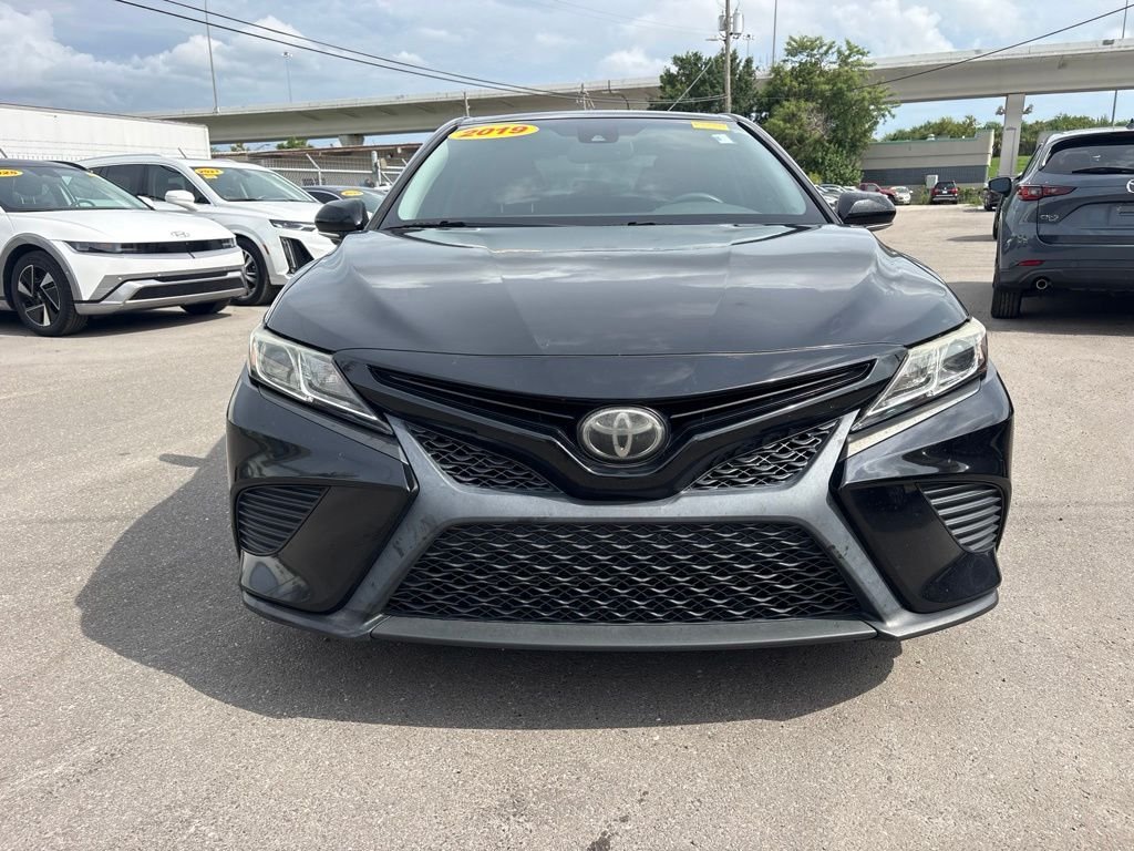 Used 2019 Black Toyota SE image 8
