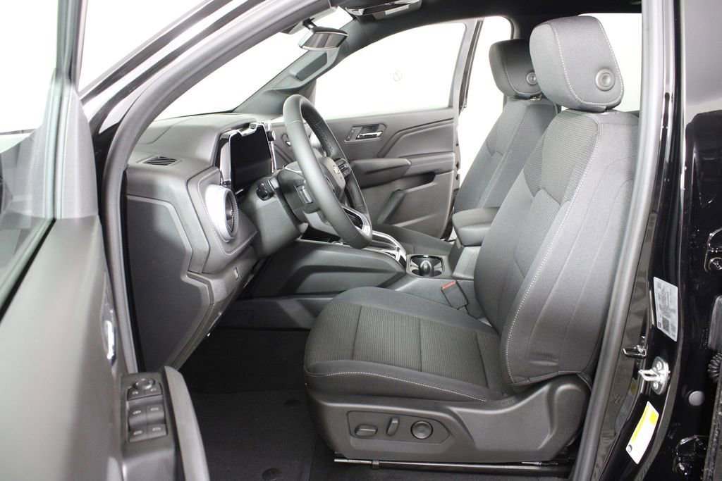 2026 Chevrolet Colorado LT - Photo 21