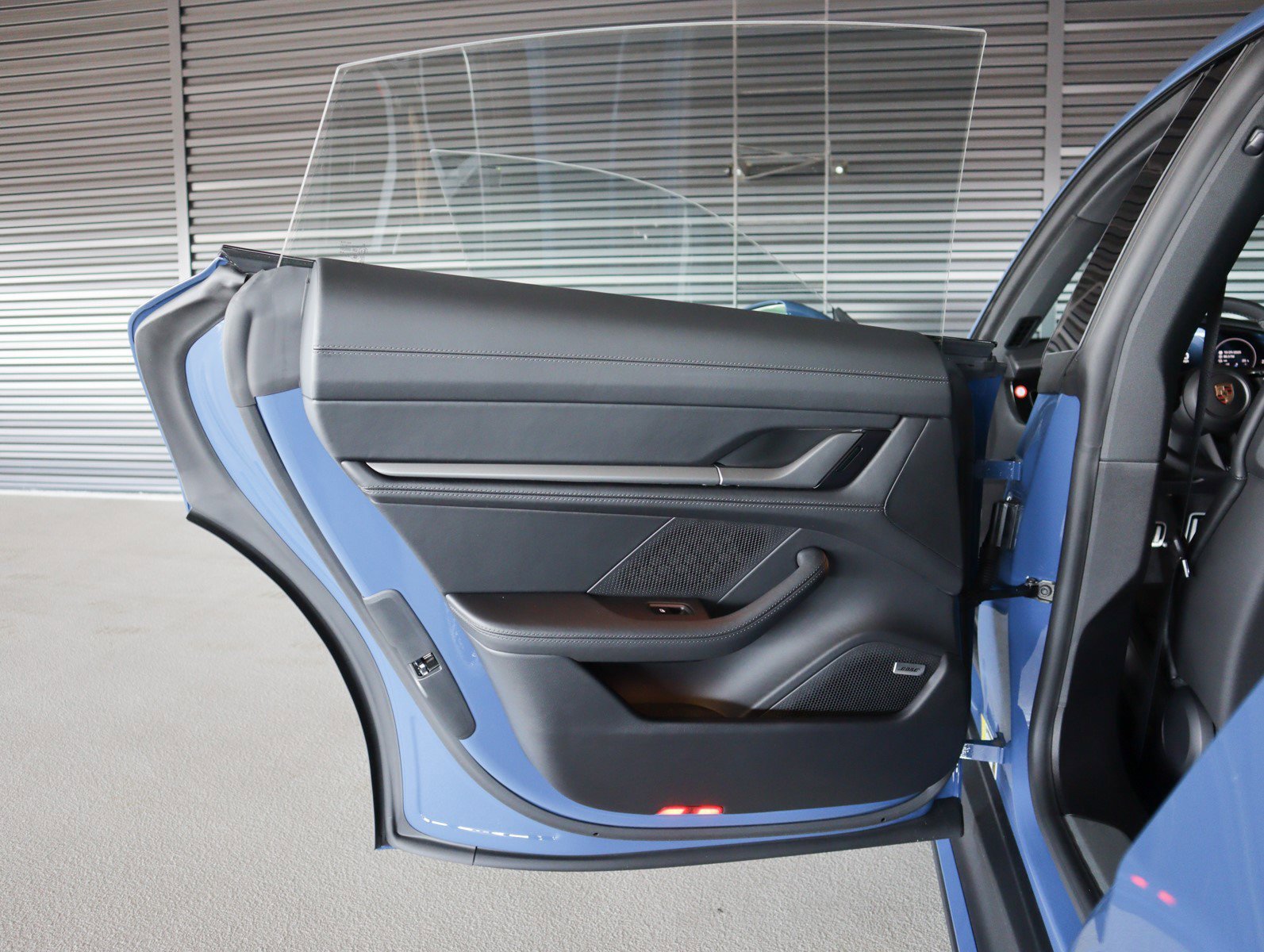 New 2026 Neptune Blue Porsche 4S image 28