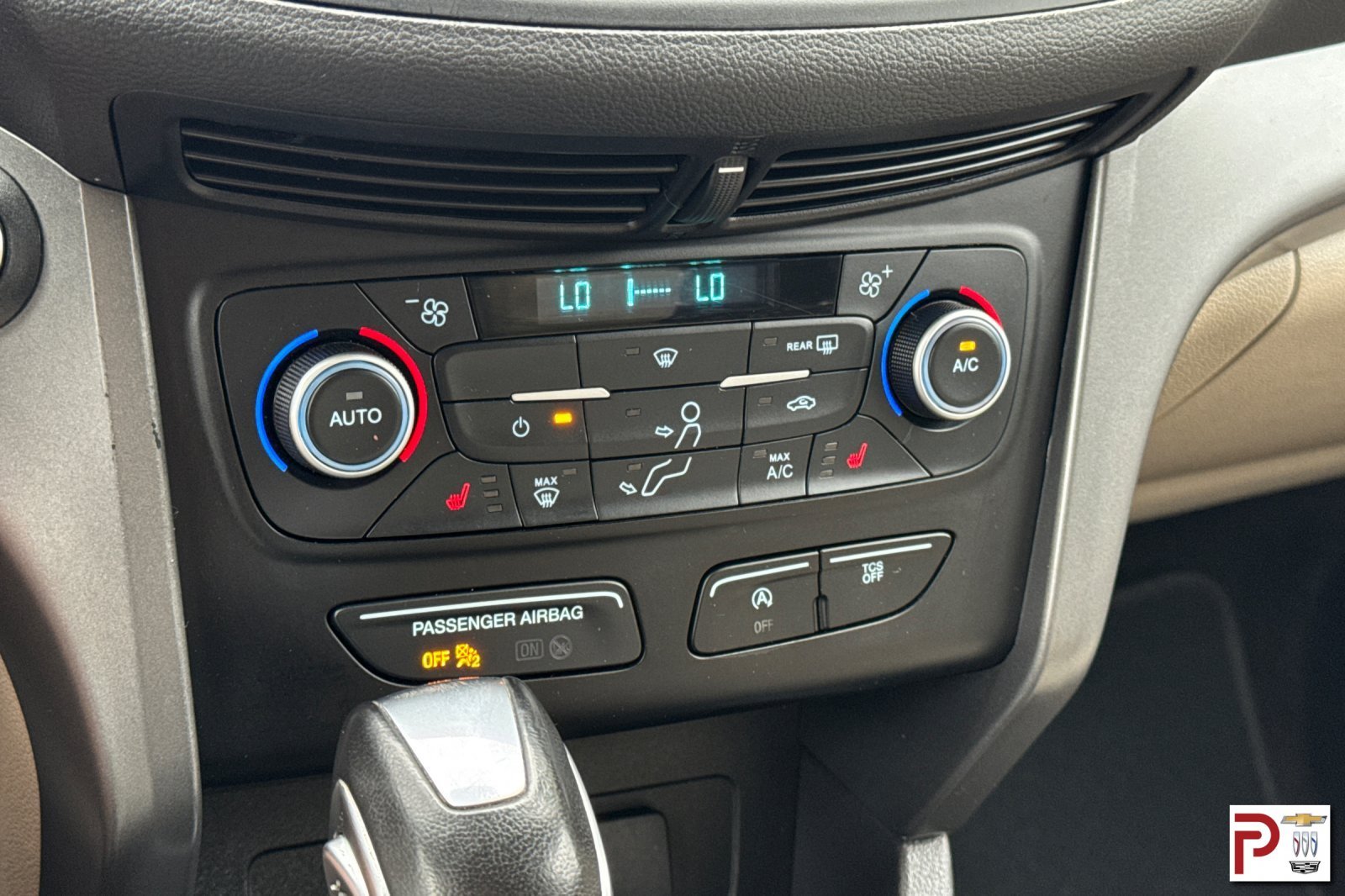 Used 2019 Green Ford SEL image 23
