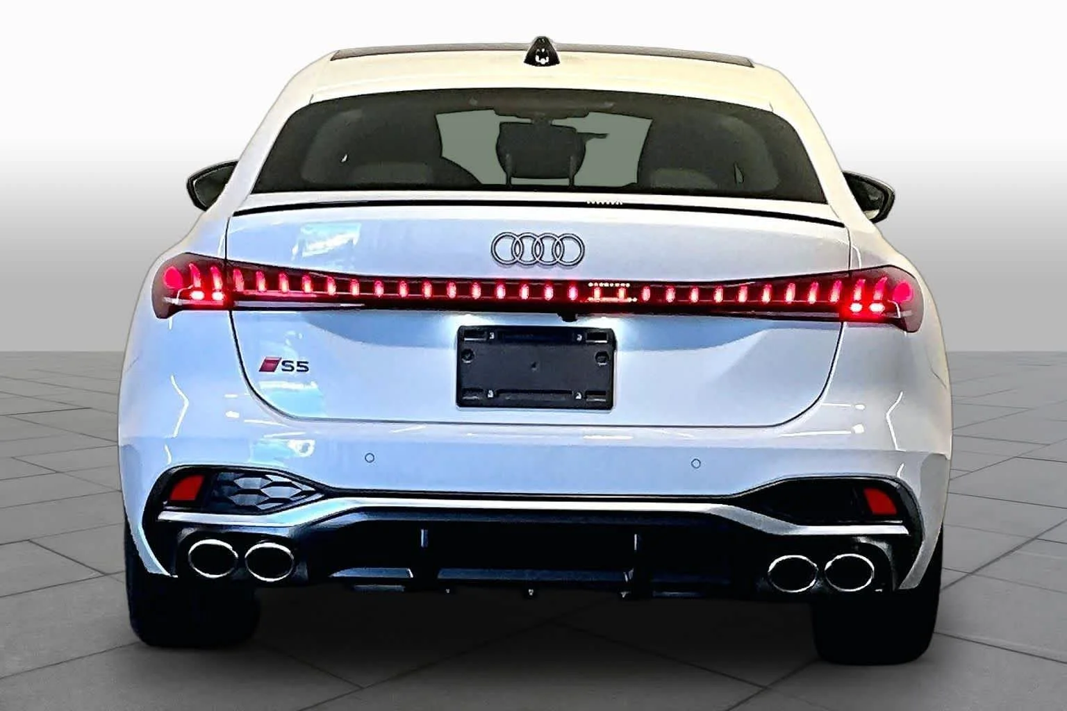 New 2026 Glacier White m Audi Premium Plus image 4
