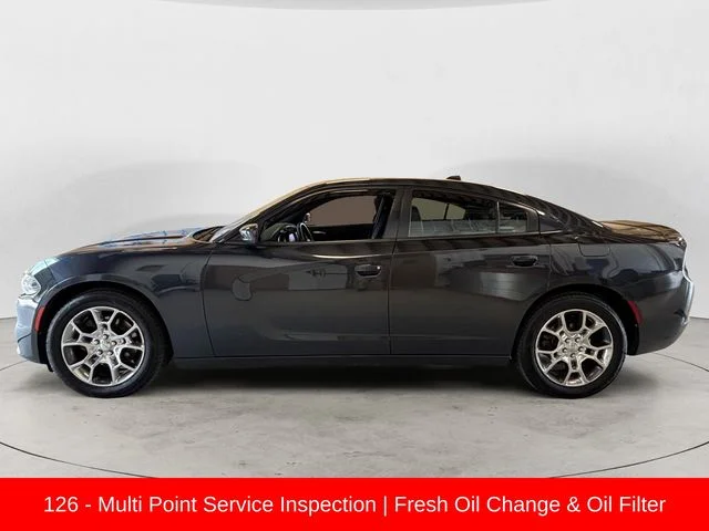 Used 2016 Gray Dodge SXT image 2