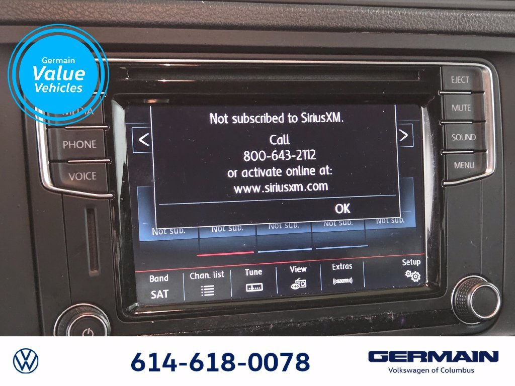 Used 2017 Black Volkswagen 1.4T SE image 29