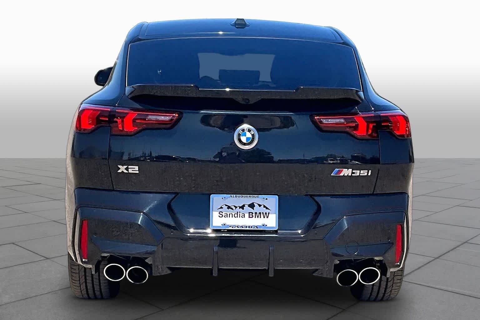 Used 2024 Black Sapphire Metallic BMW M35i image 4