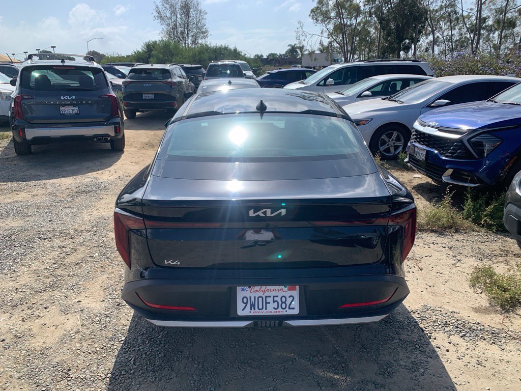 Used 2025 Black Kia LXS image 6