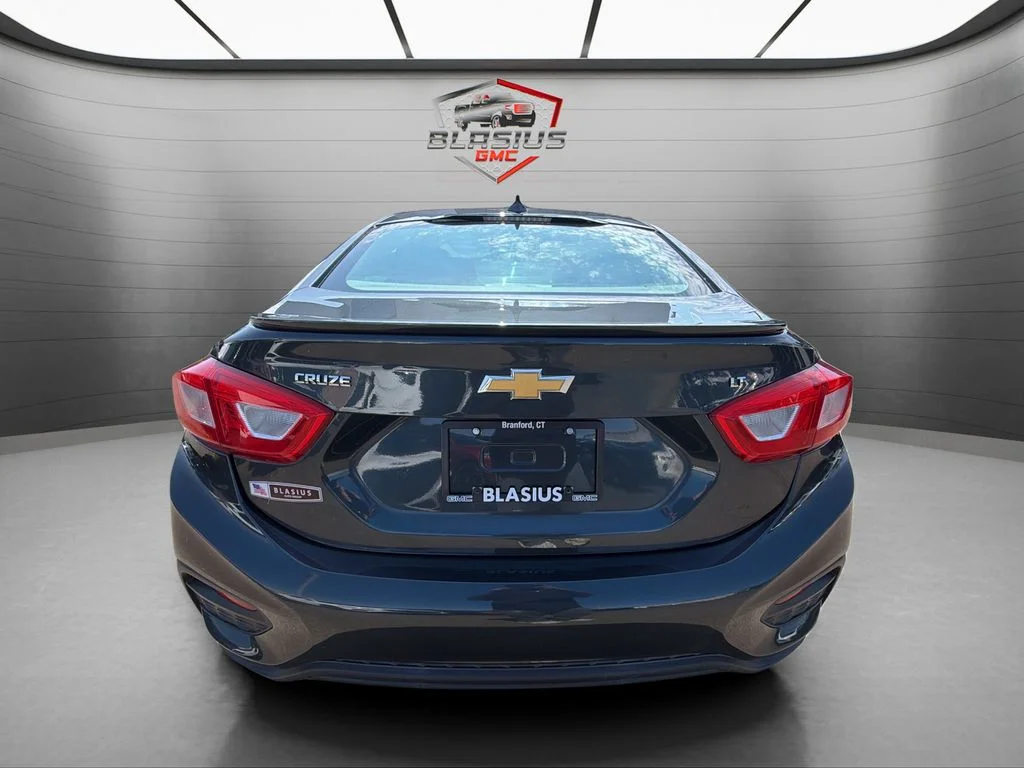 Used 2017 Gray Chevrolet LT image 4
