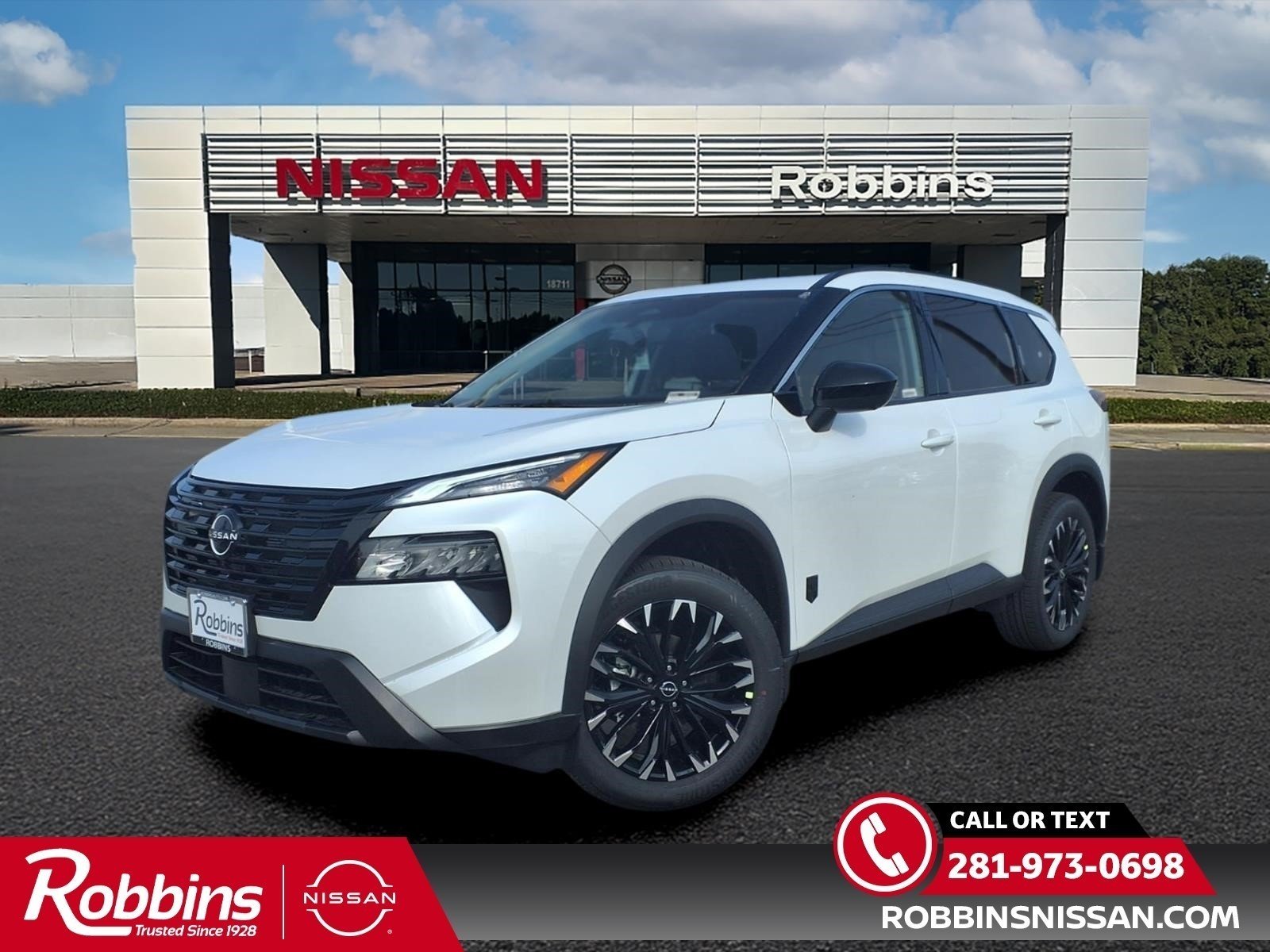 New 2026 Everest White Pearl TriCoat Nissan Dark Armor™ image 1