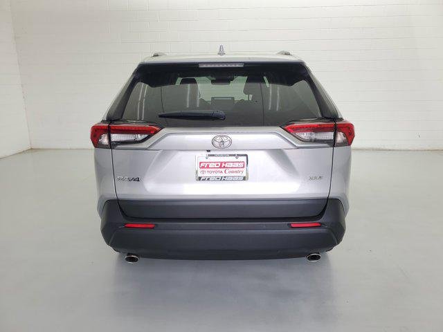 Certified Used 2023 SILVER SKY METALLIC Toyota  image 5
