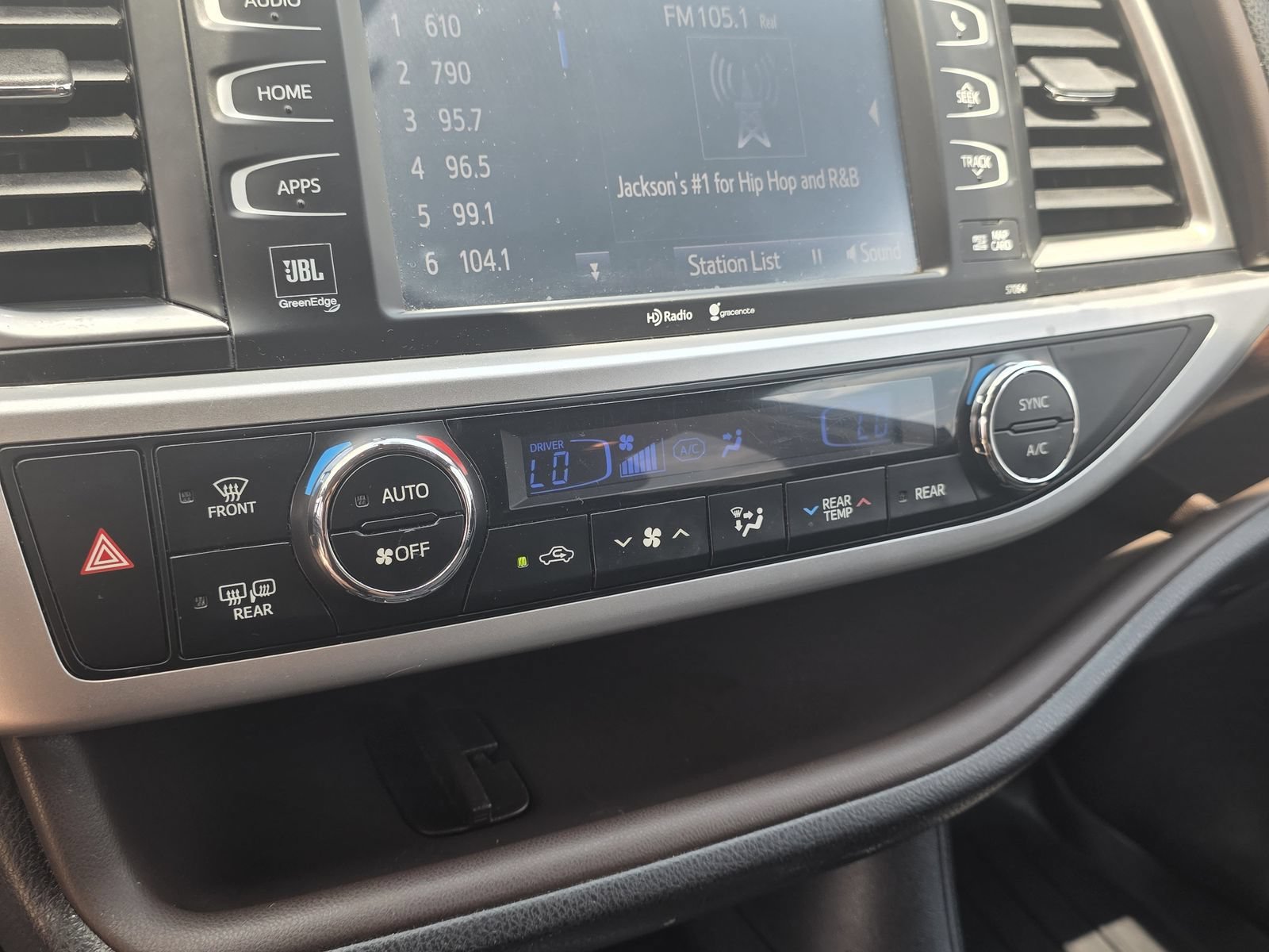 Used 2015 Gray Toyota Limited V6 image 14